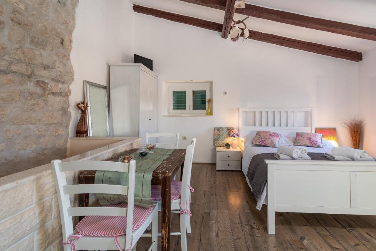 Apartment Ana Trogir Luaran gambar