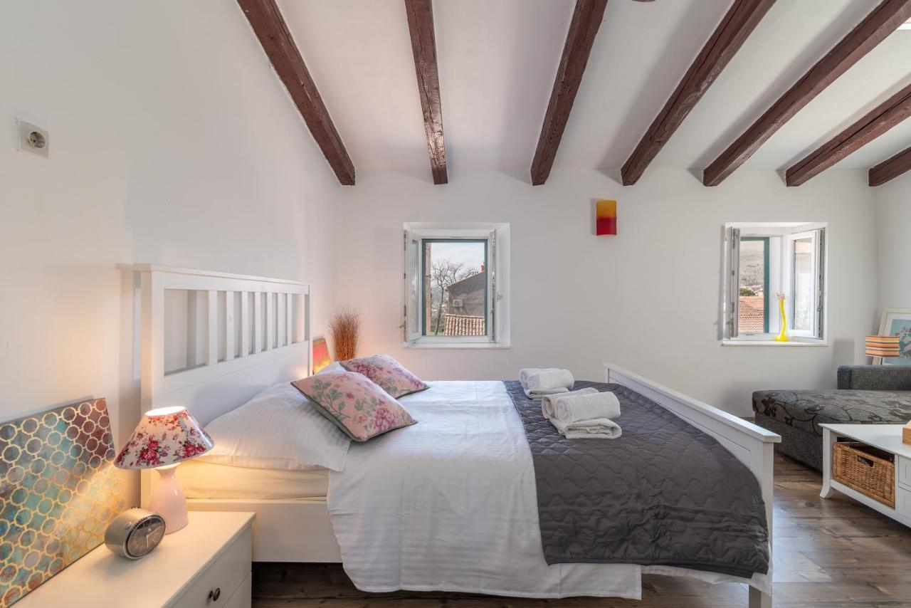 Apartment Ana Trogir Luaran gambar